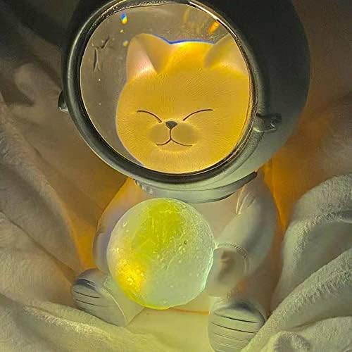 Masa Lambası Astronot Küçük Masa lambası Modern LED Göz Bakımı komidin lambası, Sevimli Gece Lambası, Dostluk Lambaları, Başucu